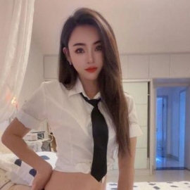 风骚制服少妇梦雅